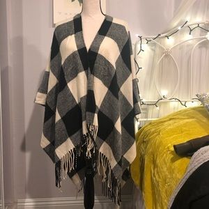 Checkered shawl